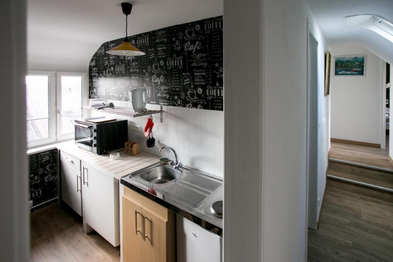 Le Cotentin Appart'Hotels & Restaurant Le Cot' 포르바일 외부 사진