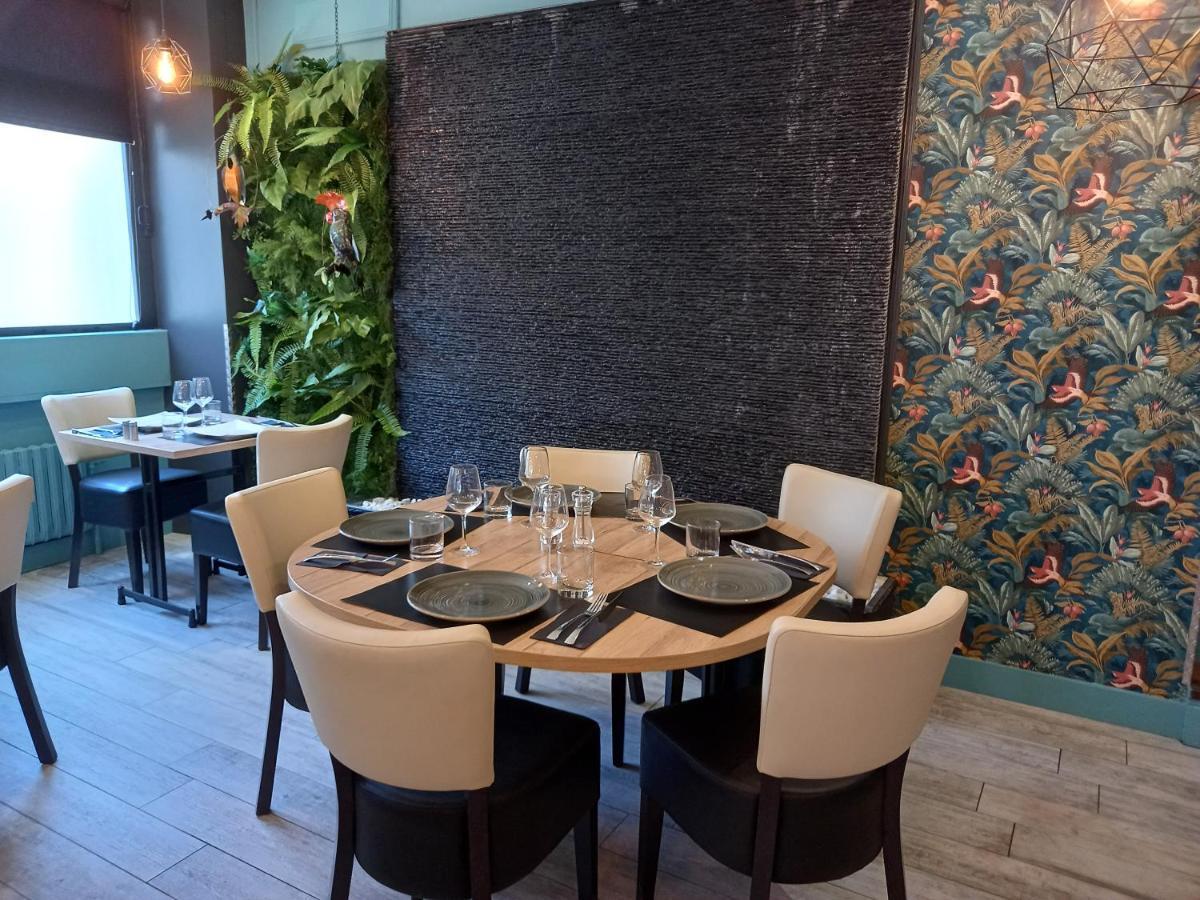 Le Cotentin Appart'Hotels & Restaurant Le Cot' 포르바일 외부 사진