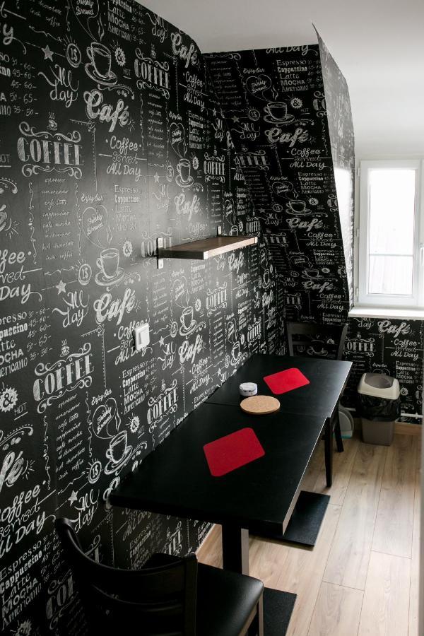 Le Cotentin Appart'Hotels & Restaurant Le Cot' 포르바일 외부 사진