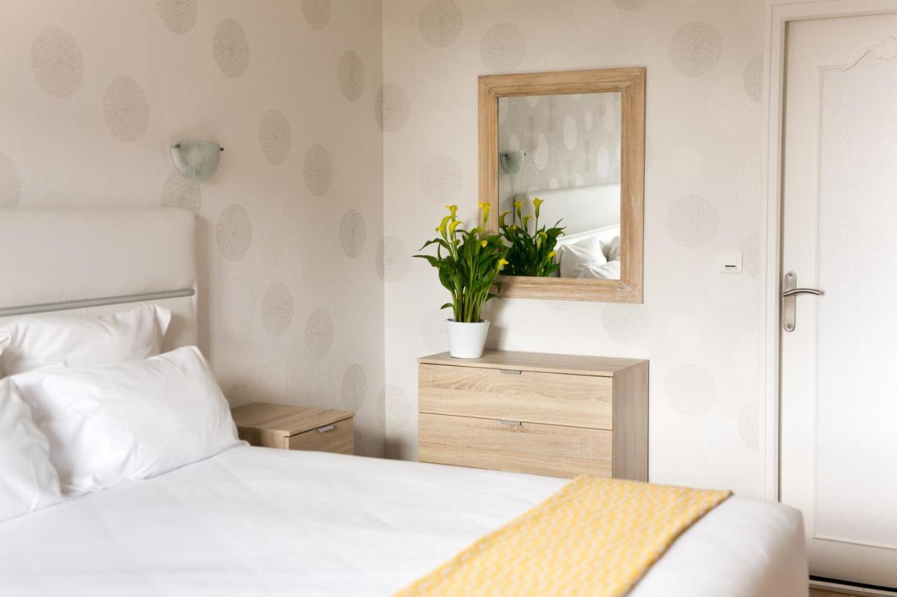 Le Cotentin Appart'Hotels & Restaurant Le Cot' 포르바일 외부 사진