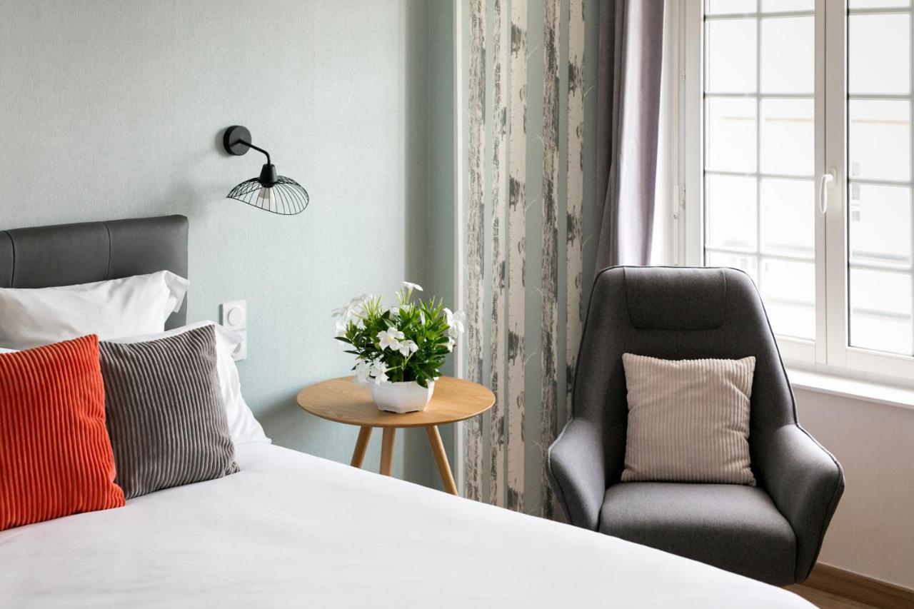 Le Cotentin Appart'Hotels & Restaurant Le Cot' 포르바일 외부 사진